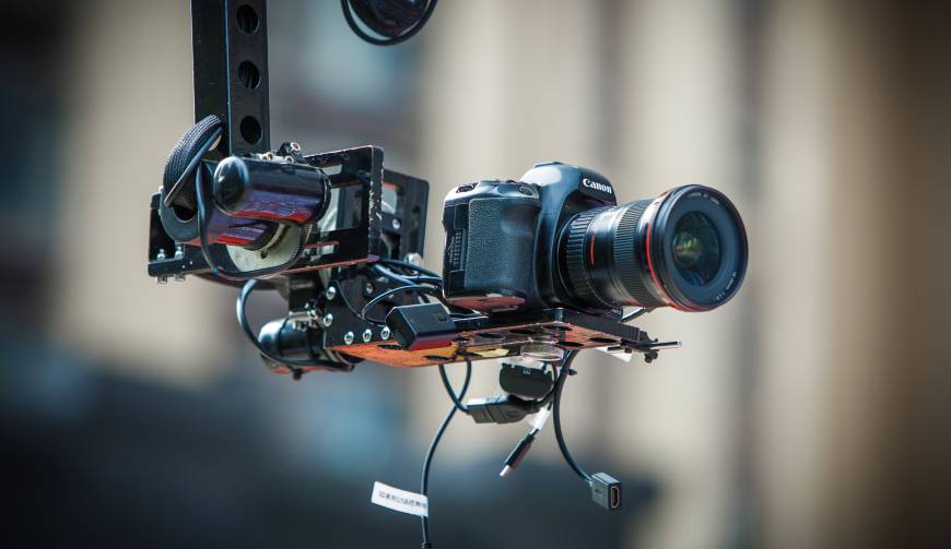 科技赋能生活：麦积区产品视频拍摄开启智能新时代